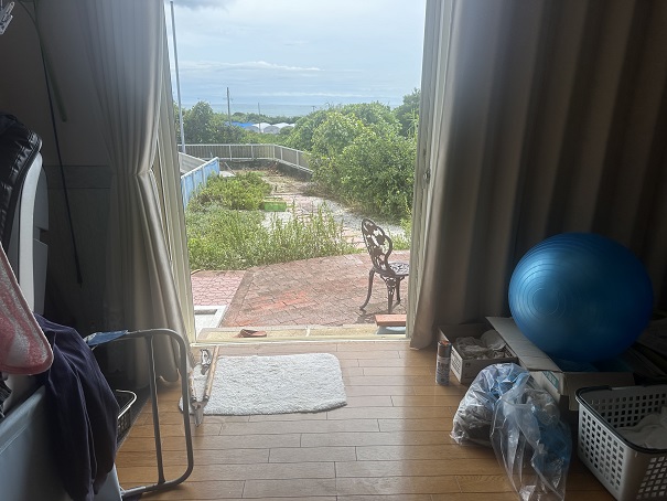 １階リビングから南を撮りました。