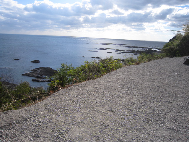 土地は横長なので使い勝手が良いです。