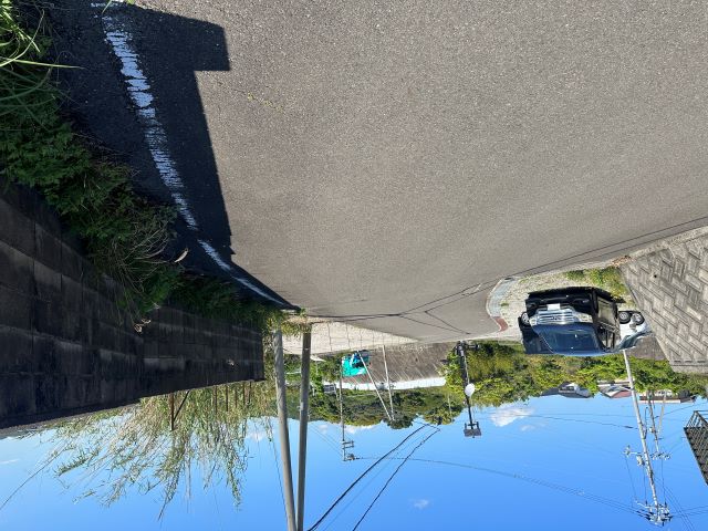 屋敷は国道と町道に接道しています。