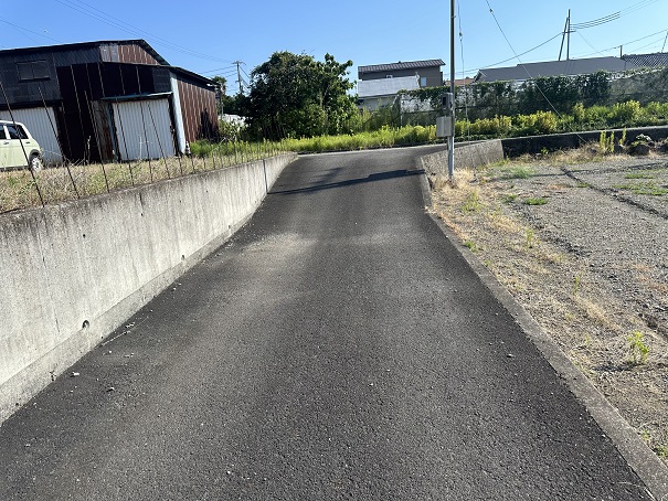 前面道路は幅員2.6ｍです。